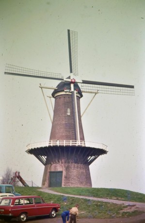 Bagijnenwal 28 molen Nooit Volmaakt, Gorinchem rond 1971