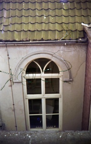 Haarstraat 39 Ziekengasthuis detail van een venster, Gorinchem rond 1971