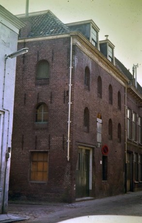Robberstraat 2 pakhuis Handellust Gorinchem 1972