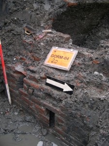 Keizerstraat 2a, stadsmuur (2004)