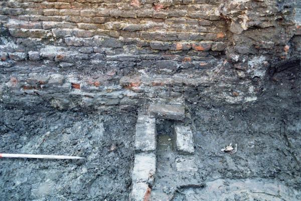 Krijtstraat 6 – 12, Hof Arkels & Grote School (2002)